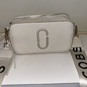 Marc Jacobs- snapshot bag